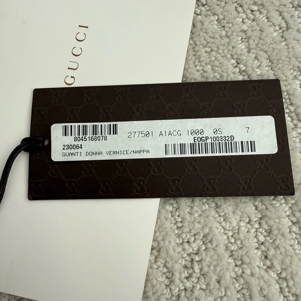 Gucci women’s patent leather gloves size 7 Vernice and Nappa black gold
